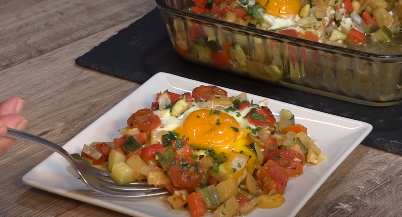 VERDURAS CON HUEVOS AL HORNO