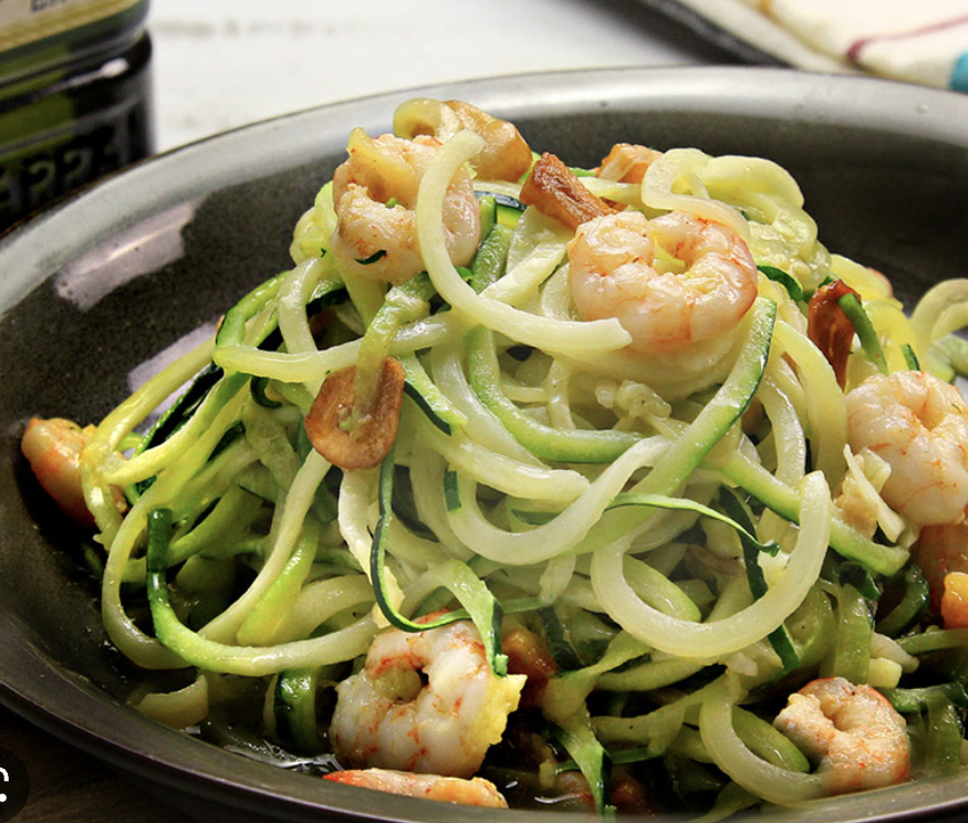 Espaguetis de calabacín con gambas
