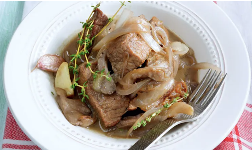 Ternera al vino tinto con setas