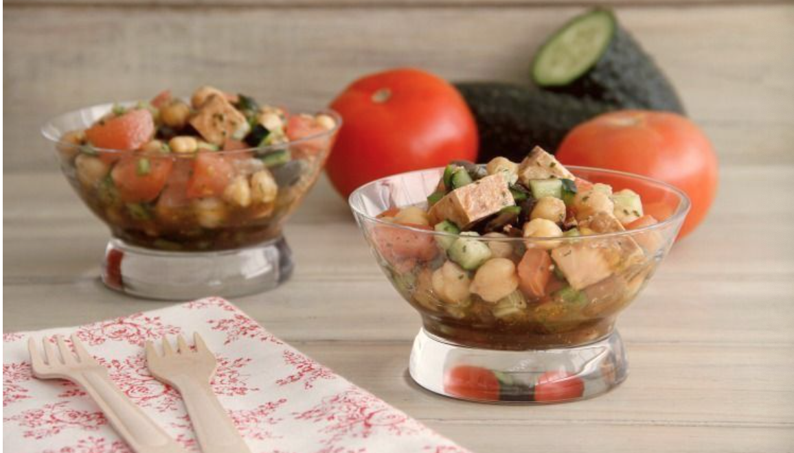Ensalada de garbanzos con tofu